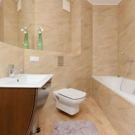 Appartamento Slominskiego By Renters