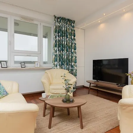 Slominskiego By Renters Appartamento *