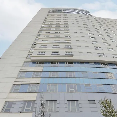 Slominskiego By Renters *