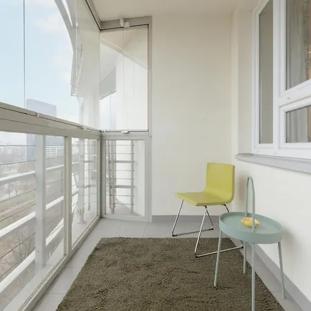 Appartamento Slominskiego By Renters *